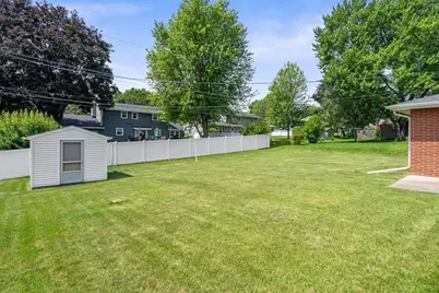 935 Marvelle Lane, Green Bay, WI 54304 - Photo 35
