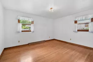 935 Marvelle Ln, Green Bay, WI 54304 - Photo 21