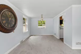 732 Tayco St, Menasha, WI 54952 - Photo 7