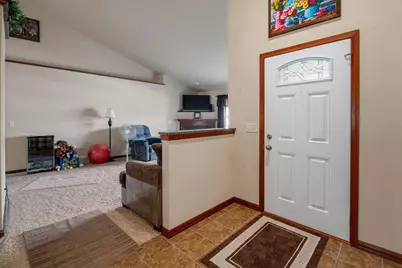 2431 Bruce Street, Neenah, WI 54956 - Photo 3