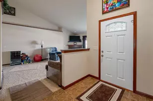 2431 Bruce St, Neenah, WI 54956 - Photo 3