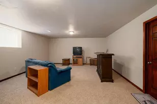 2431 Bruce St, Neenah, WI 54956 - Photo 21