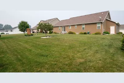 2431 Bruce Street, Neenah, WI 54956 - Photo 29