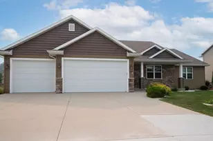 2431 Bruce St, Neenah, WI 54956 - Photo 31