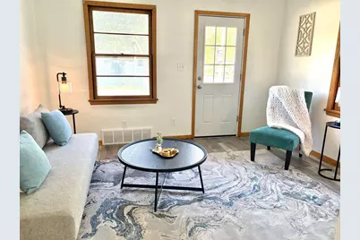 2209 N Clark Street, Appleton, WI 54911 - Photo 11