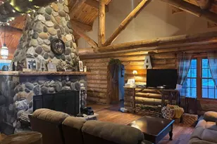 W5445 Loomis Rd, Porterfield, WI 54159 - Photo 5