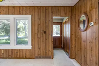 421 9th Street, Neenah, WI 54956 - Photo 7