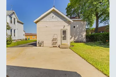 1831 Dunlap Avenue, Marinette, WI 54143 - Photo 31
