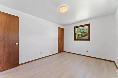 215 Cleveland Street, Green Bay, WI 54303 - Photo 35