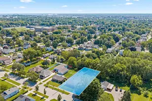 215 Cleveland St, Green Bay, WI 54303 - Photo 21