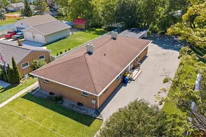 215 Cleveland Street, Green Bay, WI 54303 - Photo 23