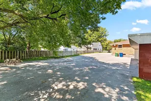 215 Cleveland St, Green Bay, WI 54303 - Photo 11