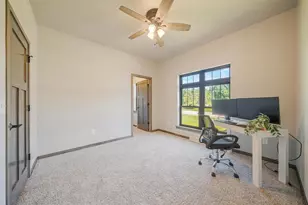 2005 E Ridgehaven Ln, Appleton, WI 54913 - Photo 17