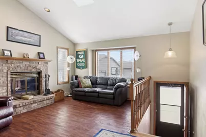 1700 E Tracia Lane, Appleton, WI 54911 - Photo 7
