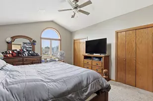 1700 E Tracia Ln, Appleton, WI 54911 - Photo 11