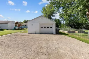 1309 Witzel Ave, Oshkosh, WI 54902 - Photo 31
