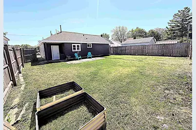 1122 Tyler Avenue, Oshkosh, WI 54902 - Photo 25