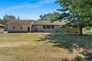 357 Jefferson St, Oconto, WI 54153 - Photo 43