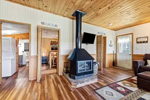 W11857 County Rd GG, Hancock, WI 54983 - Photo 17
