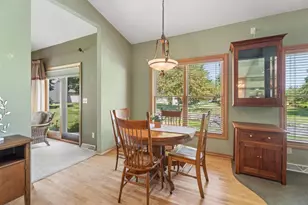 3831 N Wayside Ln, Appleton, WI 54913 - Photo 11