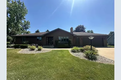 N9626 Darboy Drive, Appleton, WI 54915 - Photo 1