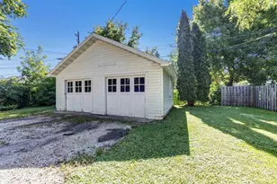 317 S Van Buren St, Green Bay, WI 54301 - Photo 21