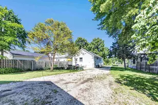 317 S Van Buren St, Green Bay, WI 54301 - Photo 25