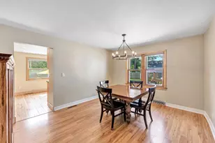 317 S Van Buren St, Green Bay, WI 54301 - Photo 13