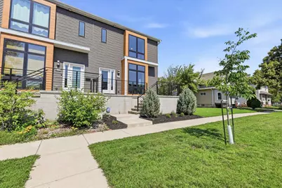 221 N Van Buren Street, Green Bay, WI 54301 - Photo 25
