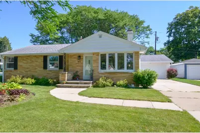613 Clover Lane, Green Bay, WI 54301 - Photo 1
