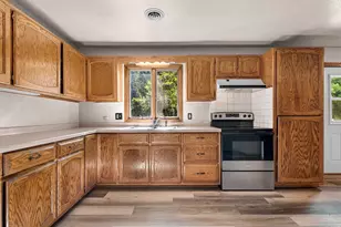 W10465 Leskovec Ln, Crivitz, WI 54114 - Photo 9