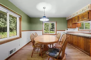 W10463 Leskovec Ln, Crivitz, WI 54114 - Photo 7