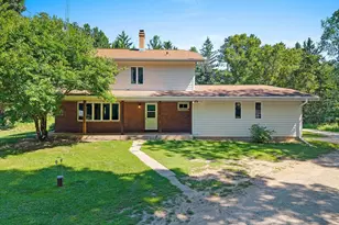 W10463 Leskovec Ln, Crivitz, WI 54114 - Photo 1