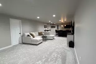 3700 Ridgecrest Ln, Kaukauna, WI 54130 - Photo 9