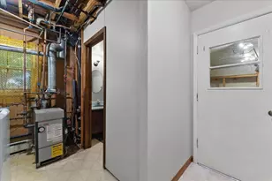 3173 Humboldt Rd, Green Bay, WI 54311 - Photo 37