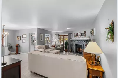1820 Ridgeway Drive #61A, De Pere, WI 54115 - Photo 5