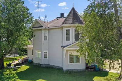 704 W Picnic Street, Shawano, WI 54166 - Photo 13