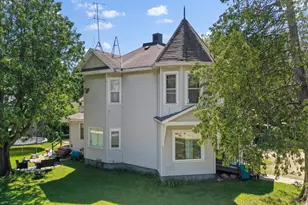 704 W Picnic St, Shawano, WI 54166 - Photo 13