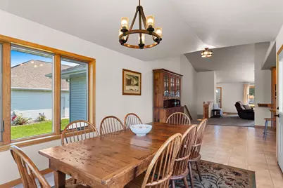 1475 Buckys, Green Bay, WI 54313 - Photo 9