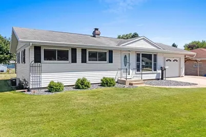 1501 State Street, Algoma, WI 54201 - Photo 3