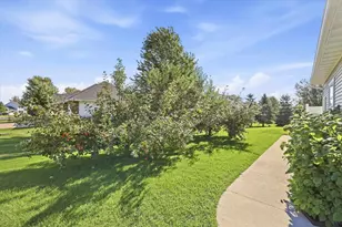 W5261 Arbor Vitae Ct, Sherwood, WI 54169 - Photo 35