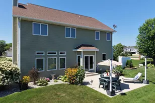 W5261 Arbor Vitae Ct, Sherwood, WI 54169 - Photo 35