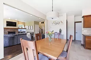 W5261 Arbor Vitae Ct, Sherwood, WI 54169 - Photo 11