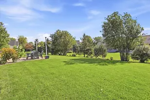 W5261 Arbor Vitae Ct, Sherwood, WI 54169 - Photo 37