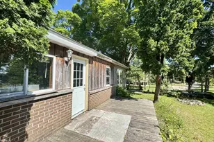 E1647 Grandview Rd, Waupaca, WI 54981 - Photo 17