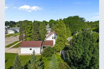 906 Grand Street, Oshkosh, WI 54901 - Photo 5