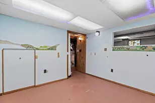 906 Grand St, Oshkosh, WI 54901 - Photo 35
