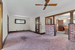 906 Grand St, Oshkosh, WI 54901 - Photo 11
