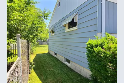 1614 Arizona Street, Oshkosh, WI 54902 - Photo 25