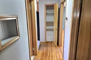 1614 Arizona St, Oshkosh, WI 54902 - Photo 7